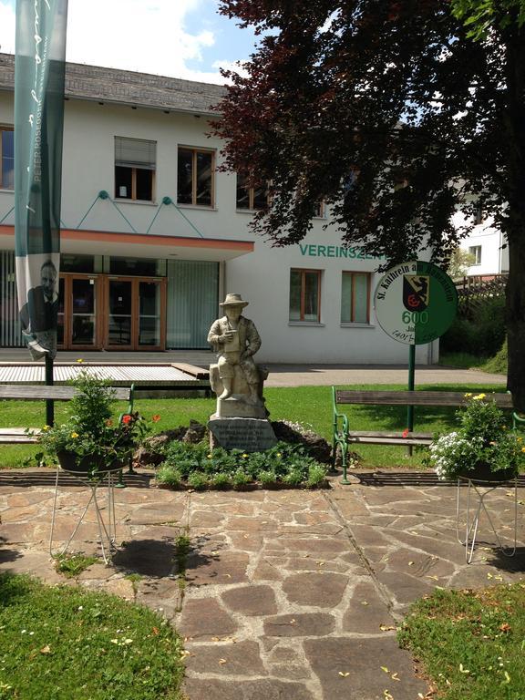 Gasthof Zur Post Sankt Kathrein am Hauenstein Exterior photo
